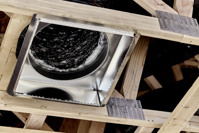 Duct Cleaning 101: Why You Should Leave it to the Professionals