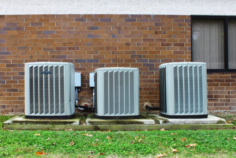 What’s the Difference Between a Heat Pump and a Central AC Unit?
